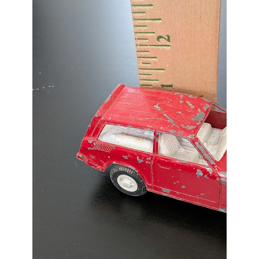 Vintage 1960/70's Tootsietoy Big Engine Chevy‎ Vega Sport Ranch Diecast Car Red